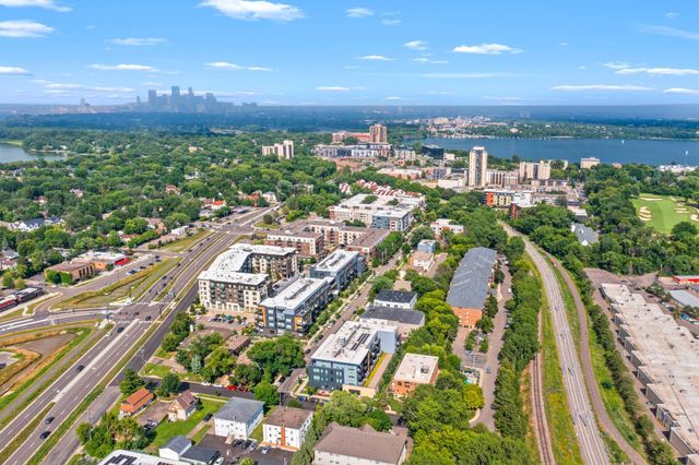 3125 Inglewood Avenue S 202, Saint Louis Park, MN 55416