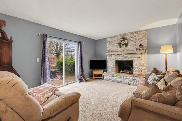 7775 Cedar Wood Circle, Florence, KY 41042