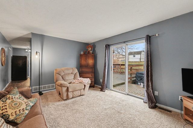 7775 Cedar Wood Circle, Florence, KY 41042