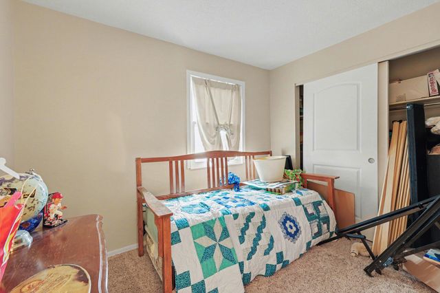 7775 Cedar Wood Circle, Florence, KY 41042