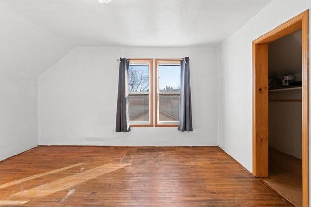 76 W BANK STREET, Fond Du Lac, WI 54935