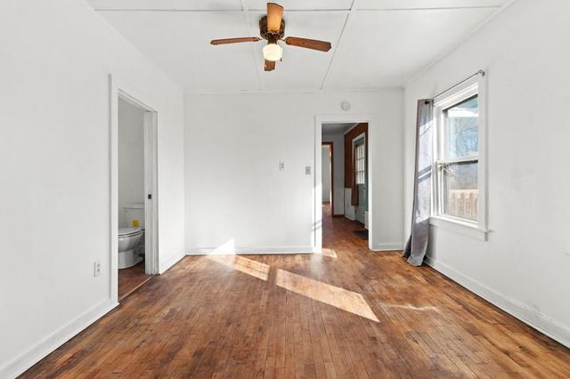 76 W BANK STREET, Fond Du Lac, WI 54935