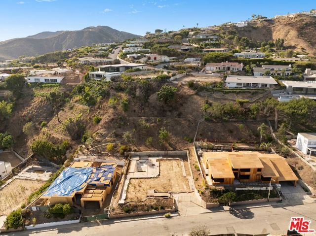 1183 Lachman Lane, Pacific Palisades (los Angeles), CA 90272