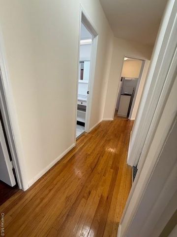 30 Gibson Boulevard 2, Valley Stream, NY 11581