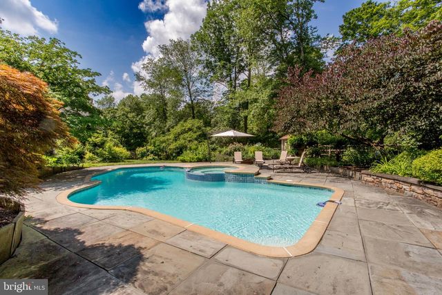 260 CAFFERTY RD, Pipersville, PA 18947