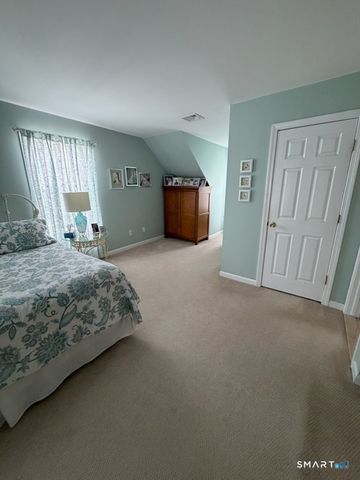 4 Bridle Trail 4, Trumbull, CT 06611