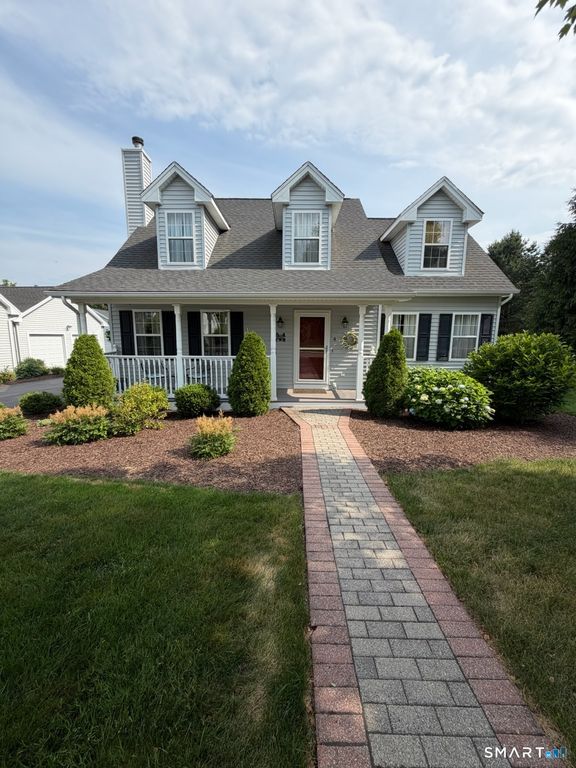 4 Bridle Trail 4, Trumbull, CT 06611