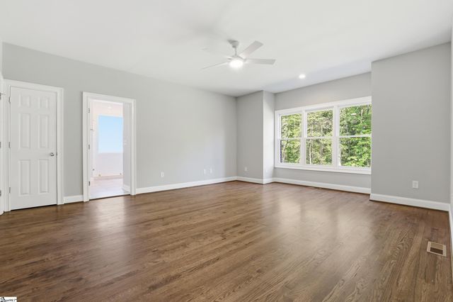 306 Forestglade Lane, Simpsonville, SC 29680