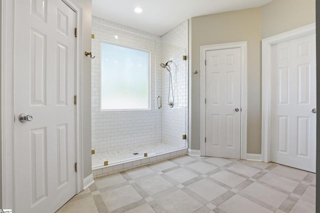 306 Forestglade Lane, Simpsonville, SC 29680