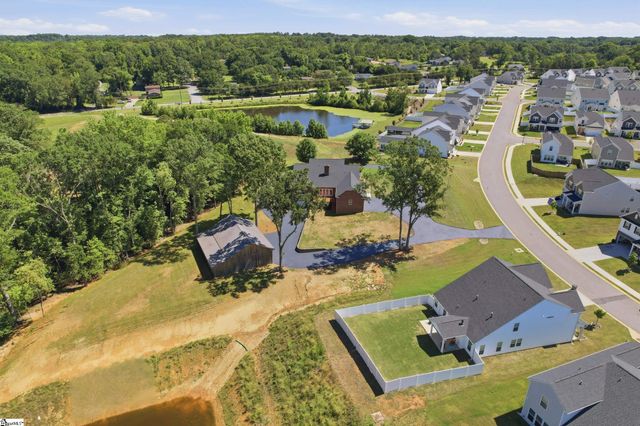 306 Forestglade Lane, Simpsonville, SC 29680