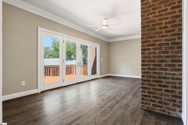 306 Forestglade Lane, Simpsonville, SC 29680