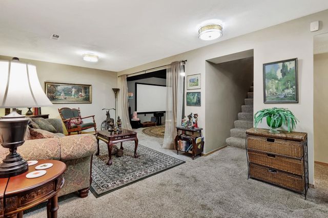 1947 N Marlin Ct, Andover, KS 67002