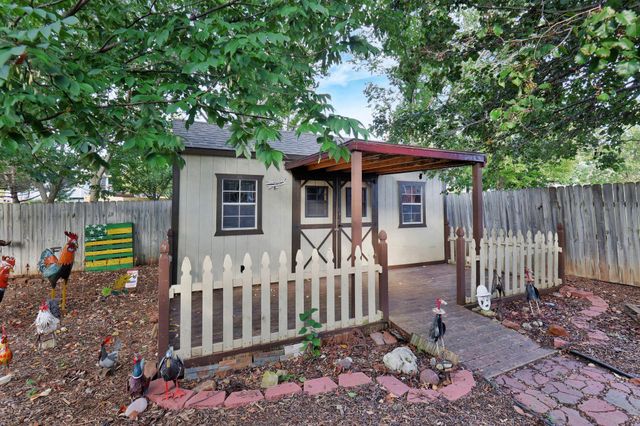 1947 N Marlin Ct, Andover, KS 67002