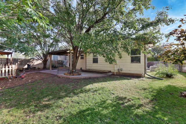 1947 N Marlin Ct, Andover, KS 67002