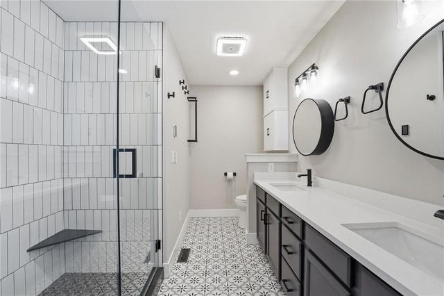 702 Emily Avenue, Belton, MO 64012