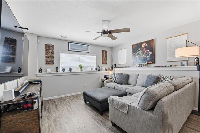 702 Emily Avenue, Belton, MO 64012