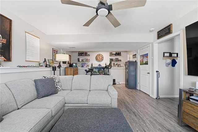 702 Emily Avenue, Belton, MO 64012