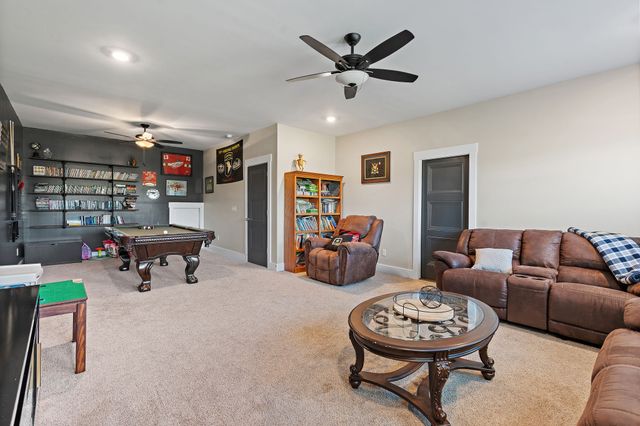 1925 Rhonda Dr, Christiana, TN 37037