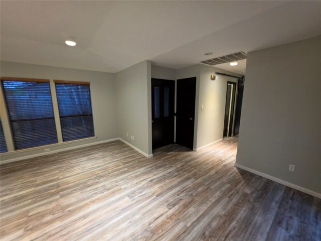 3038 Modella Avenue, Dallas, TX 75229