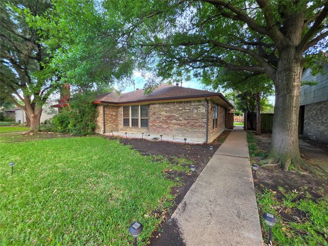 3038 Modella Avenue, Dallas, TX 75229