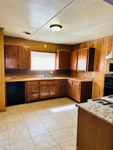 12013 Lee Avenue, Adelanto, CA 92301