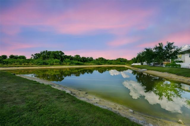 702 CRISTELLE JEAN DRIVE, Ruskin, FL 33570