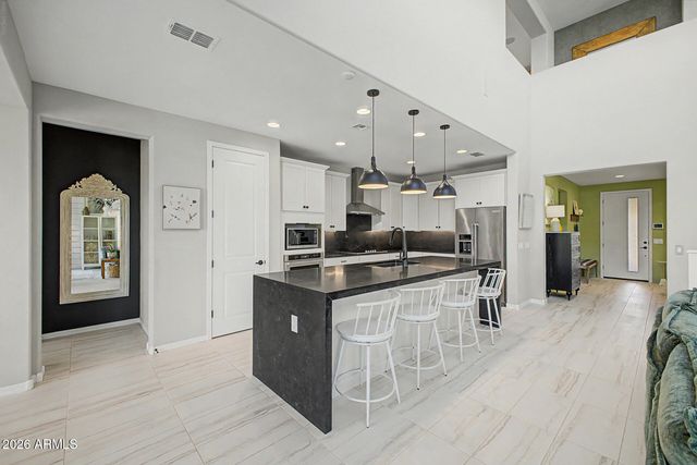 1410 W FLINTLOCK Drive, San Tan Valley, AZ 85144