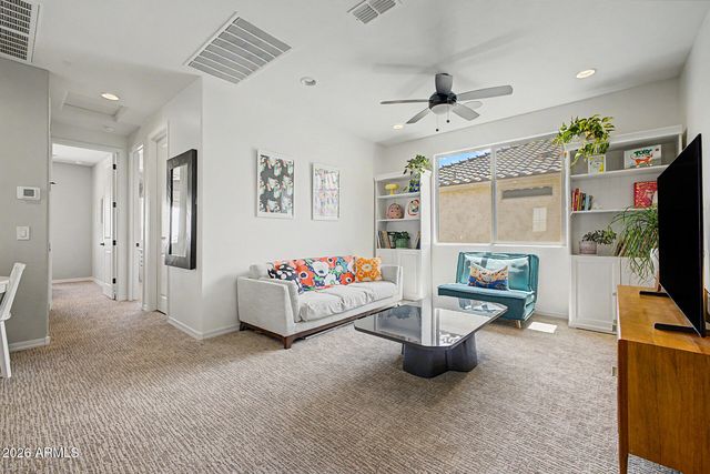 1410 W FLINTLOCK Drive, San Tan Valley, AZ 85144