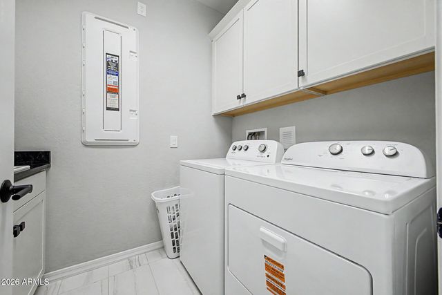 1410 W FLINTLOCK Drive, San Tan Valley, AZ 85144