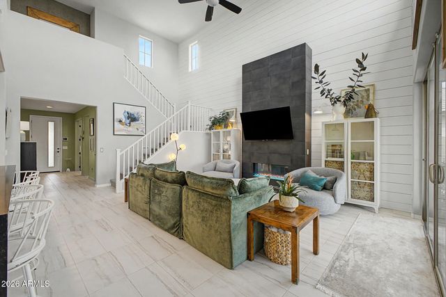 1410 W FLINTLOCK Drive, San Tan Valley, AZ 85144