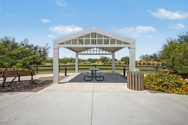 1410 W FLINTLOCK Drive, San Tan Valley, AZ 85144
