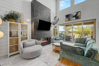 1410 W FLINTLOCK Drive, San Tan Valley, AZ 85144