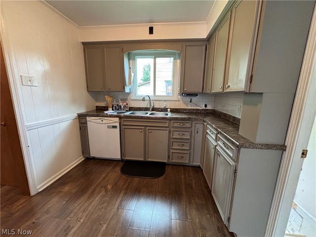 1230 Maple Street, Salem, OH 44460