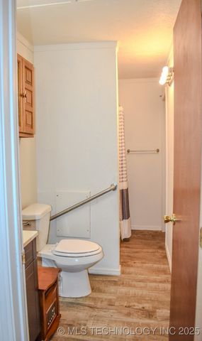 406 SE I Street, Antlers, OK 74523