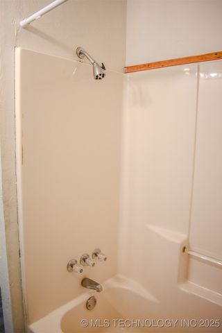 406 SE I Street, Antlers, OK 74523