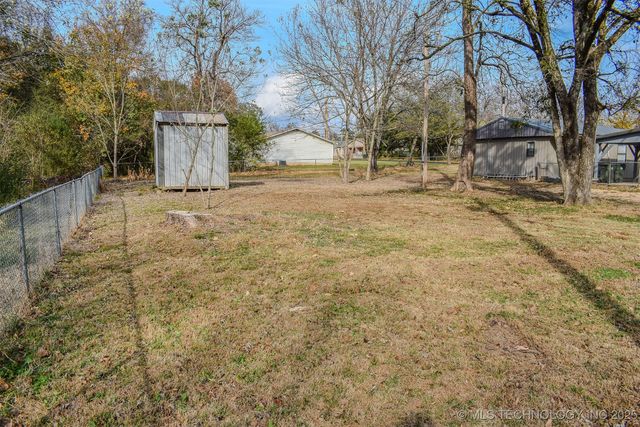 406 SE I Street, Antlers, OK 74523