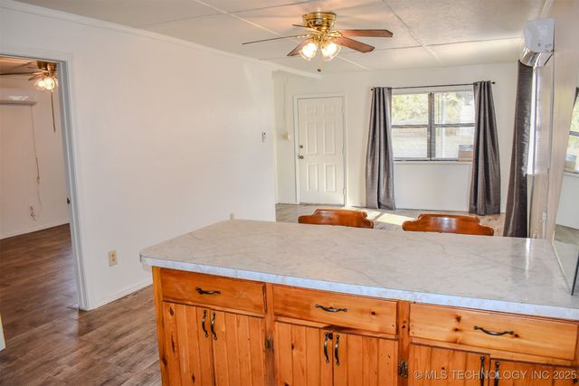 406 SE I Street, Antlers, OK 74523