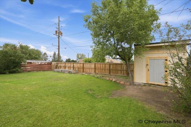 2732 DEMING BLVD, Cheyenne, WY 82001