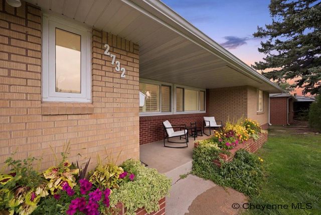 2732 DEMING BLVD, Cheyenne, WY 82001