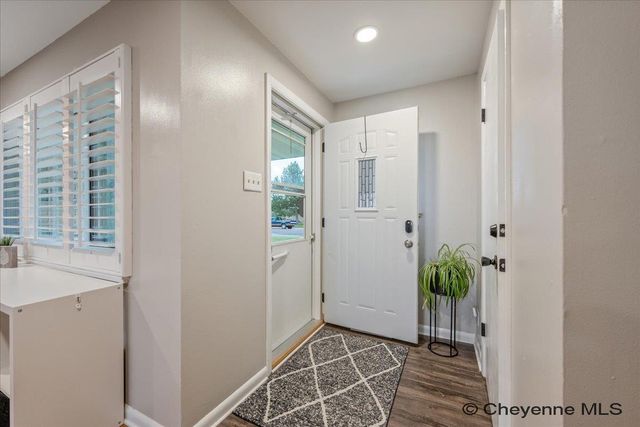 2732 DEMING BLVD, Cheyenne, WY 82001