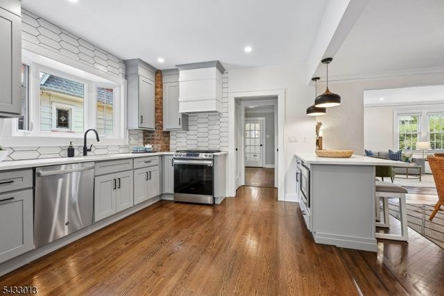 190 Garfield Pl, Maplewood Twp., NJ 07040