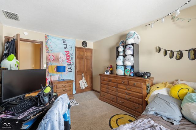 7920 Amsterdam Court, Avon, IN 46123