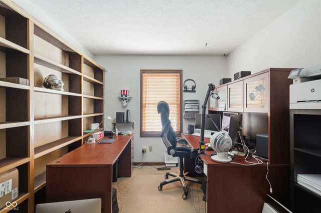 7920 Amsterdam Court, Avon, IN 46123