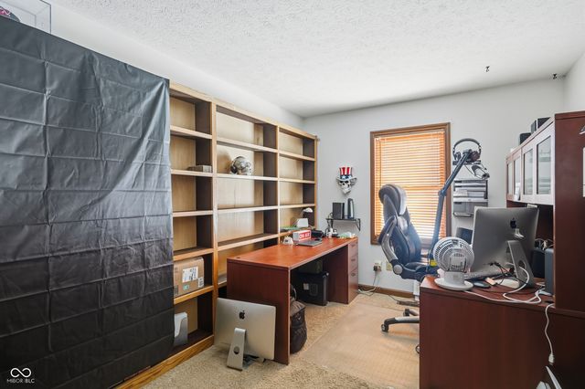 7920 Amsterdam Court, Avon, IN 46123