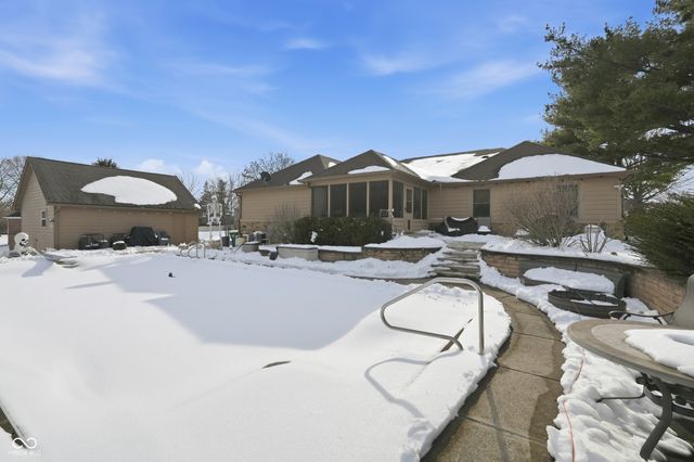 7920 Amsterdam Court, Avon, IN 46123