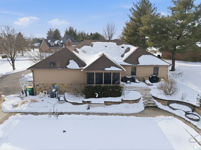 7920 Amsterdam Court, Avon, IN 46123