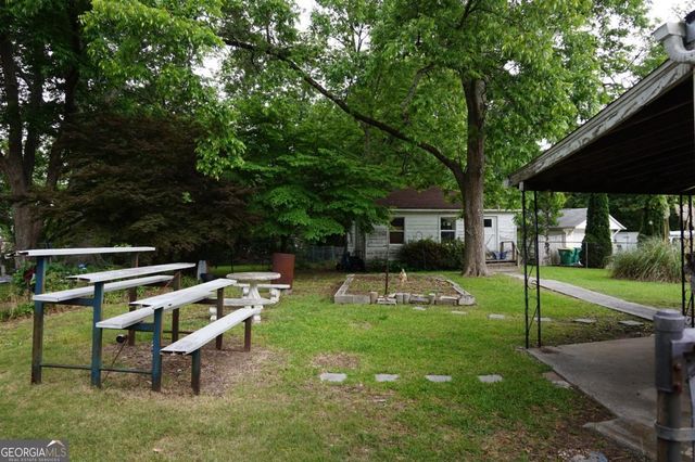 829 Warren Drive, Forest Park, GA 30297