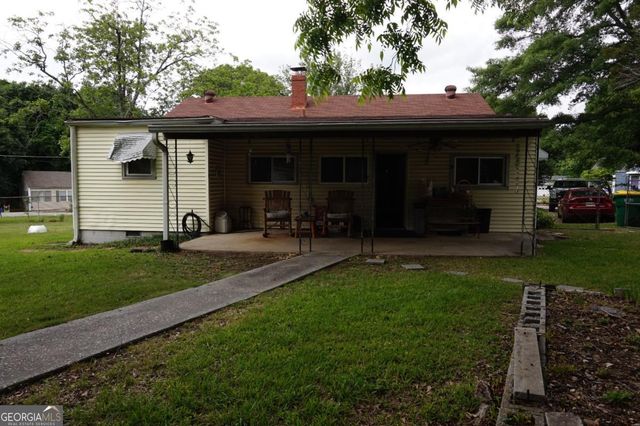 829 Warren Drive, Forest Park, GA 30297