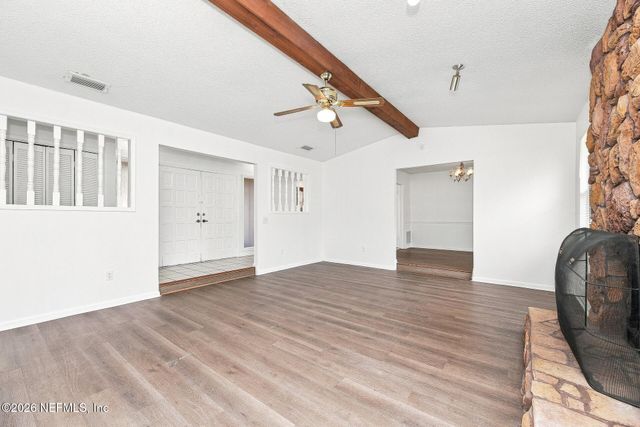 1835 TOWNSEND Boulevard, Jacksonville, FL 32211