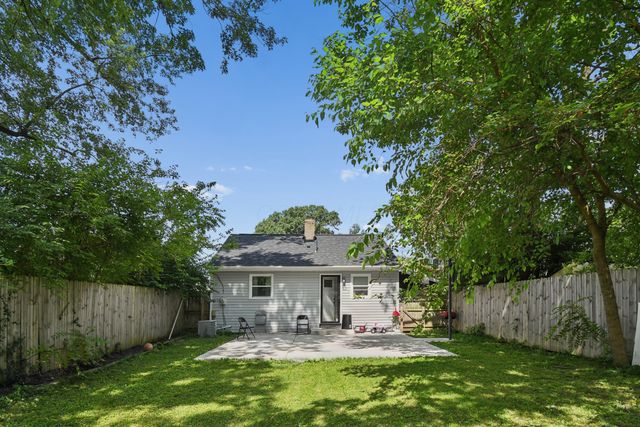 2800 Azelda Street, Columbus, OH 43211